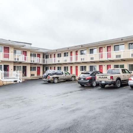 Lake City Motel Dartmouth Ngoại thất bức ảnh