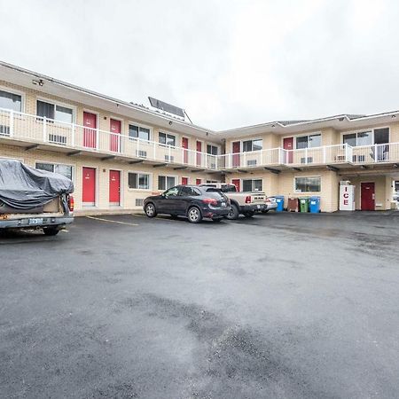 Lake City Motel Dartmouth Ngoại thất bức ảnh