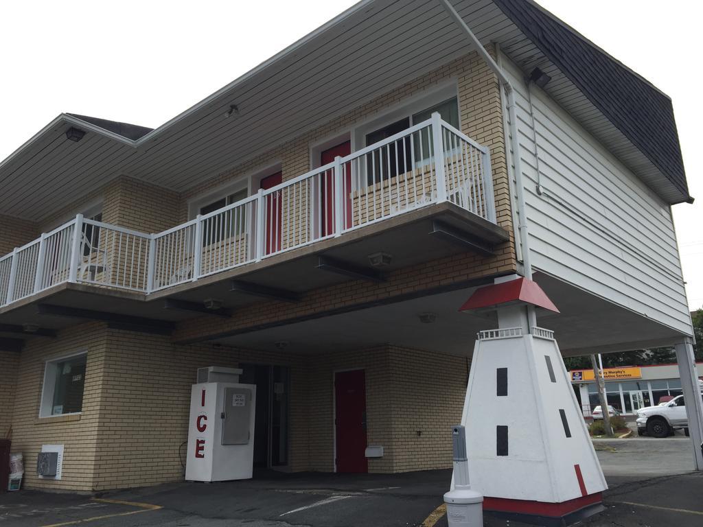 Lake City Motel Dartmouth Ngoại thất bức ảnh