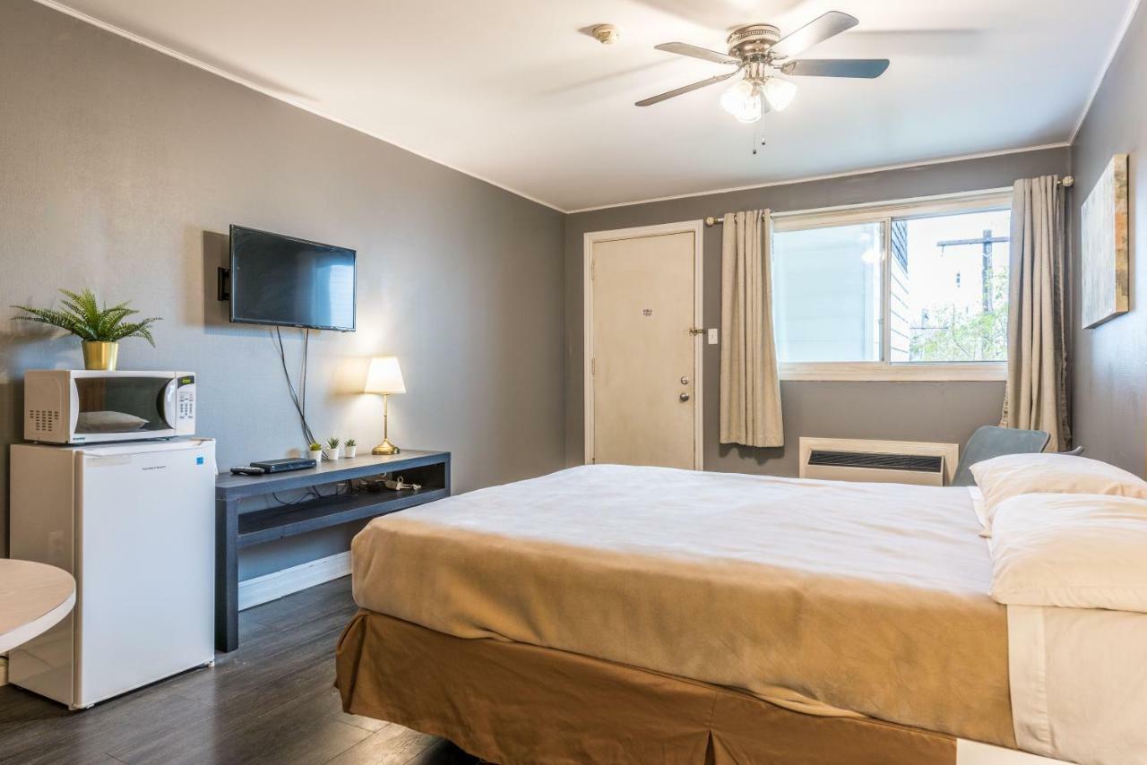 Lake City Motel Dartmouth Ngoại thất bức ảnh